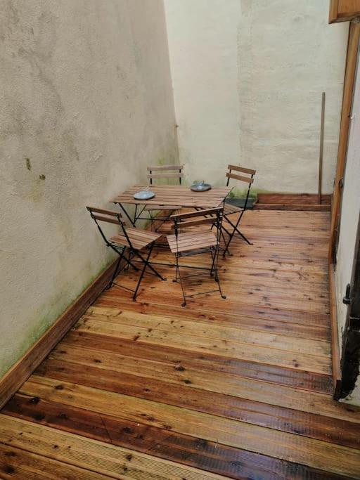 Patio Cosy Apartment Thizy-les-Bourgs Екстериор снимка